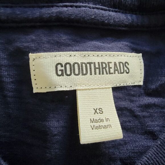 Goodthreads Mens Navy Blue Short Sleeve Pocket Casual V Neck T Shirt Size XSmall - Picture 2 of 9